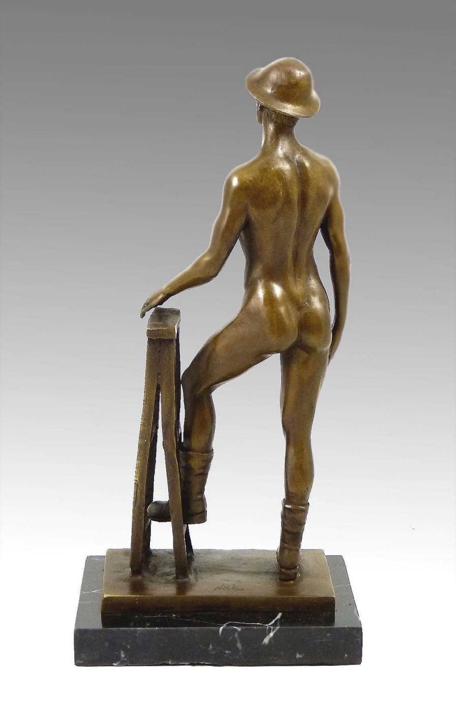 Kunst & Ambiente Erotische Bronze - Nackter Mann Mit Hut Und Stiefeln - M.Nick Online