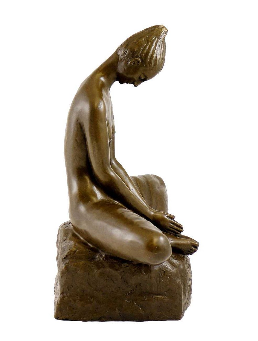 Ivan Mestrovic Moderne Bronzeskulptur - Vestal Virgin - Signiert Ivan Mestrovic Best