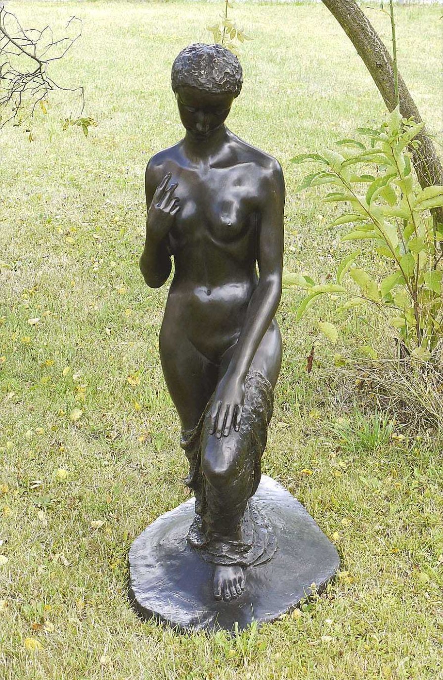 Wilhelm Lehmbruck Wilhelm Lehmbruck Bronzeskulptur - Die Kniende (1911) - Signiert New