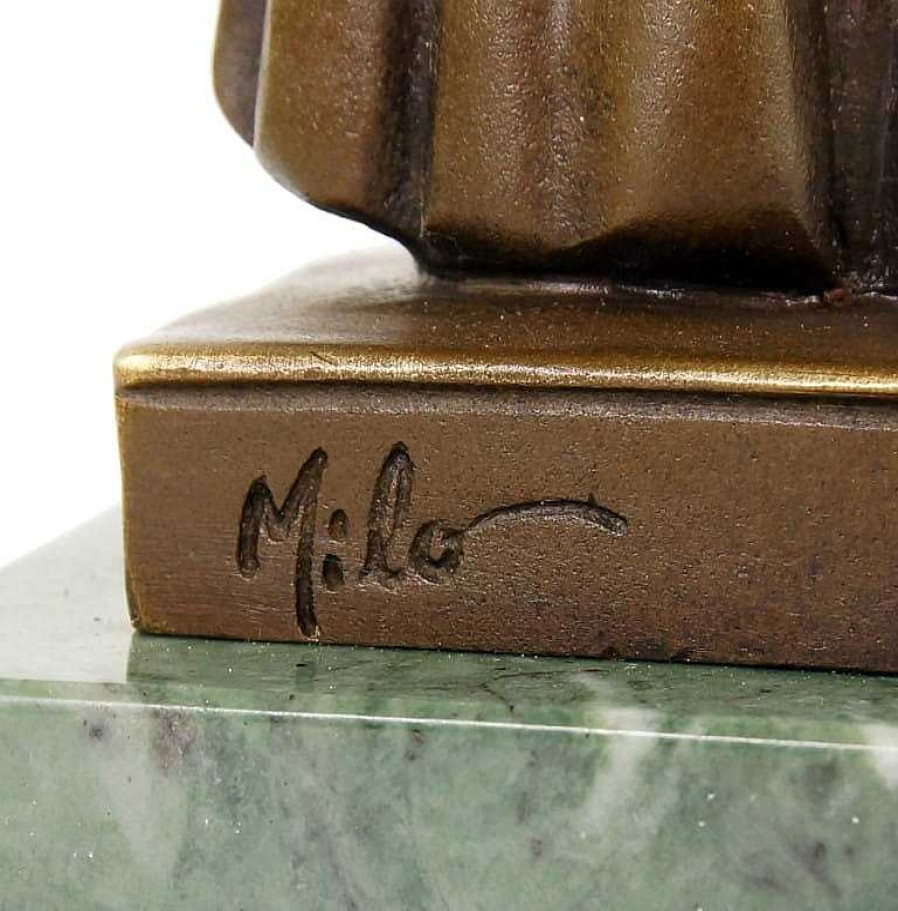 Miguel Fernando Lopez (Milo) Martin Luther Statue - Klassische Bronzeskulptur - Signiert Milo Wholesale